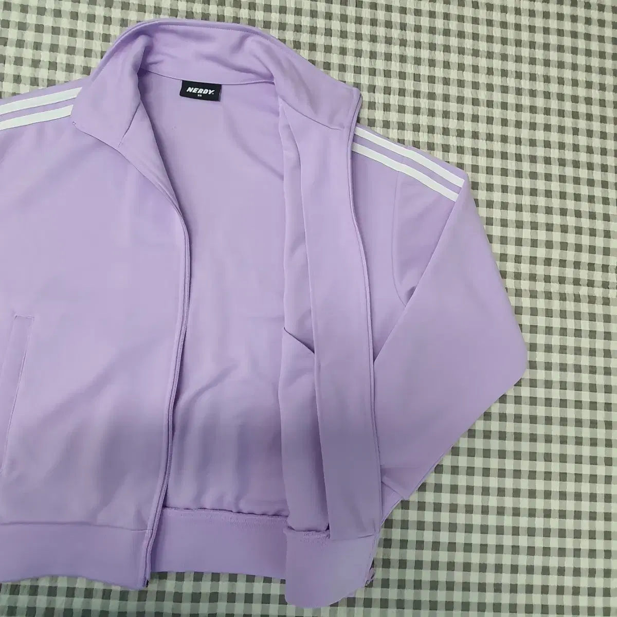 thumbnail-5